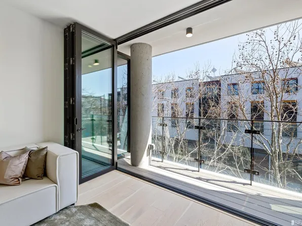 88 Arkansas St #511, San Francisco, CA 94107