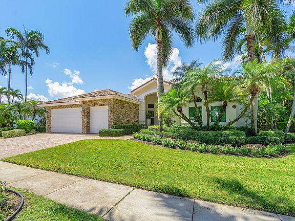 3rd image of 15983 Laurel Creek Drive