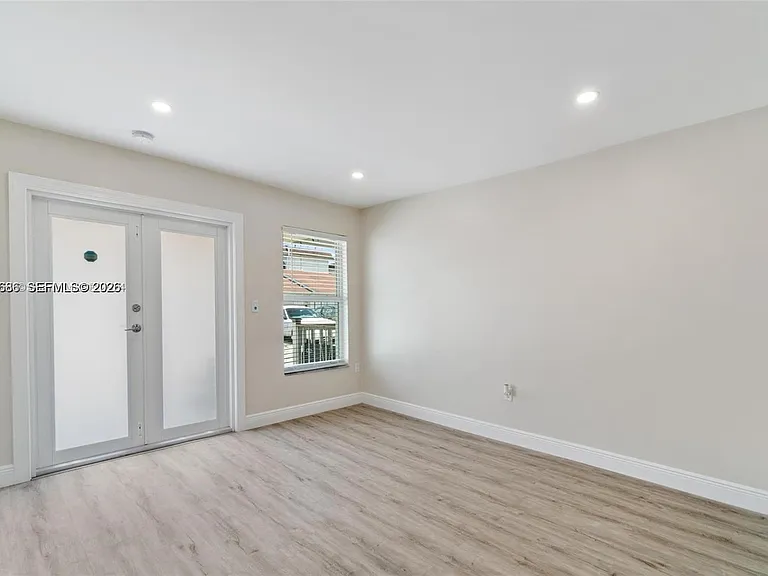 330 W 74th Pl #330 — Photo 29