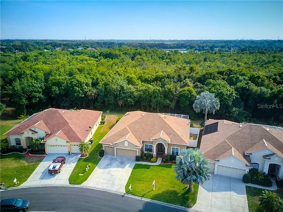 2nd image of 2305 Wood Pointe Dr