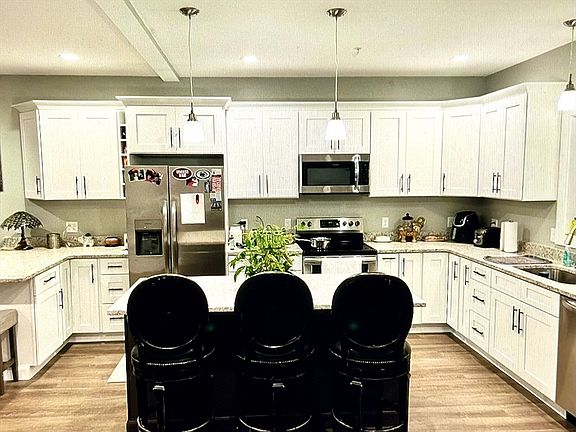 3rd image of 1617 Plymouth St #1