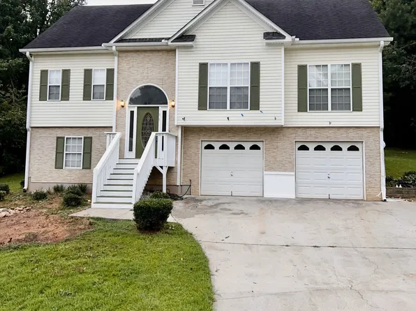 187 Emerald Pointe Dr, Carrollton, GA 30116