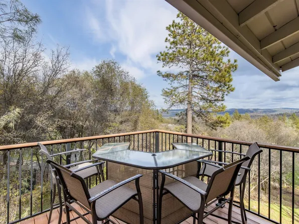 10923 Lincoln Way, Penn Valley, CA 95946