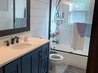 106 S Bohannon Ln, New Albany, IN 47150