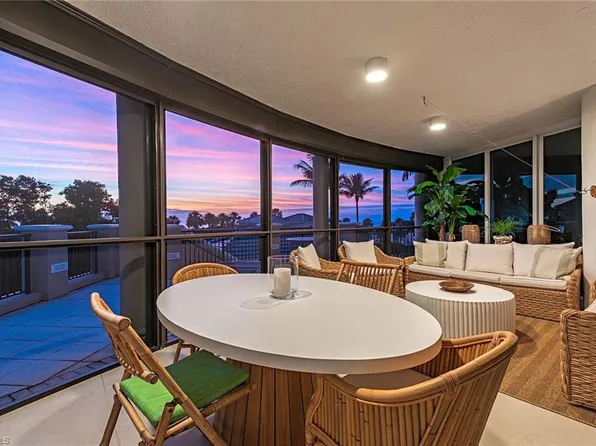 8665 Bay Colony DR #201, NAPLES, FL 34108