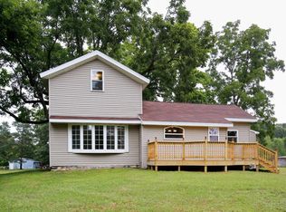 1343 102nd Ave, Plainwell, MI 49080