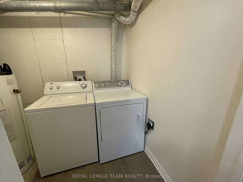 Ottawa House for rent - 3 Bedrooms — photo 9