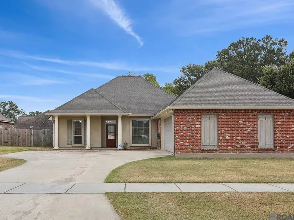 4968 Queens Carriage St, Zachary, LA 70791