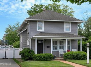 24 Forman St, Fair Haven, NJ 07704