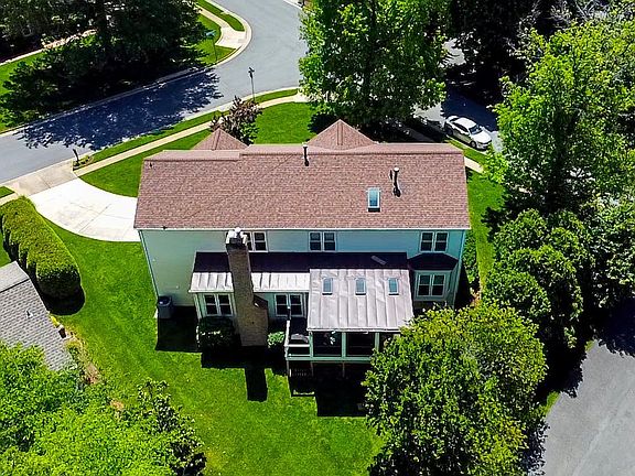 3rd image of 5408 Heatherford Ct
