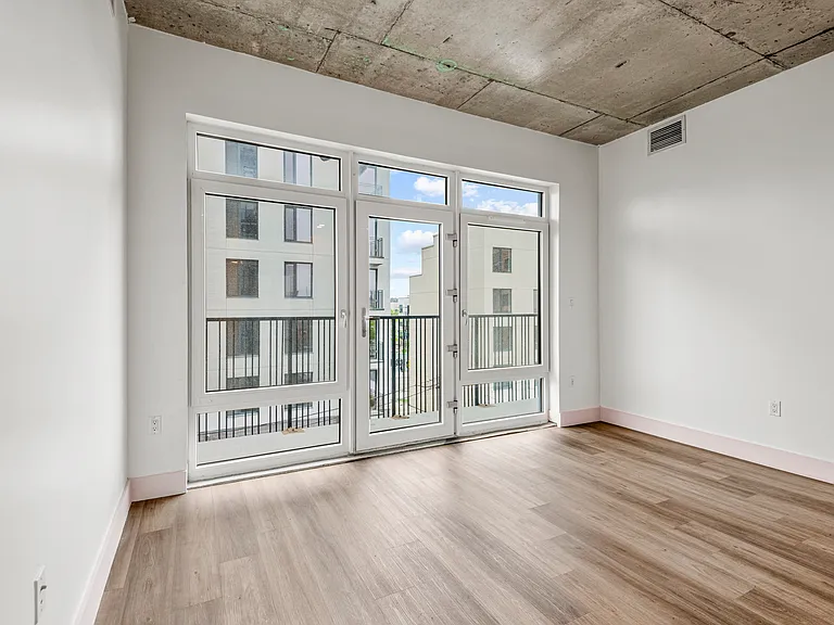 20 Prescott Pl #7B — Photo 3