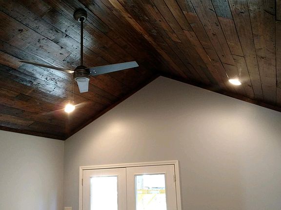 Master bedroom ceiling