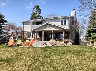 2485 Malibu Ct, Fenton, MI 48430