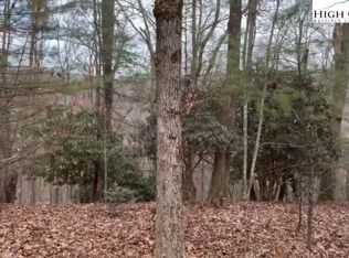 Elk Ridge Ln, Laurel Springs, NC 28644