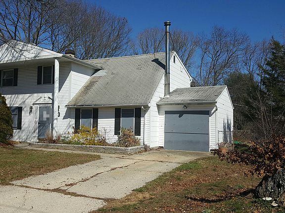 3rd image of 3 Pine St