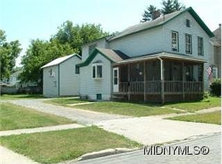 2nd image of 10 Pleasant St