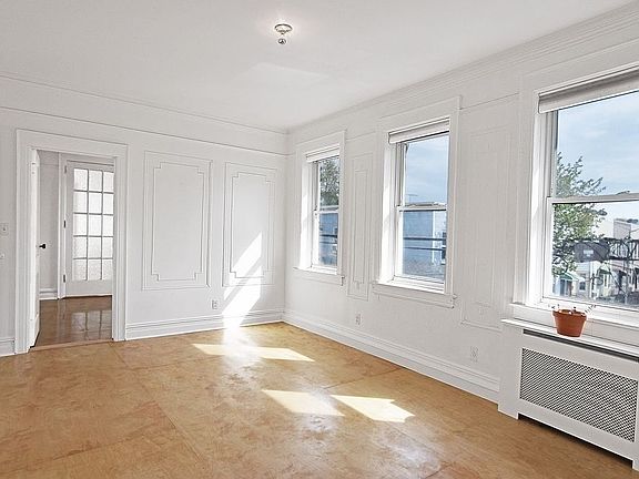 2nd image of 5427 Nurge Ave #2