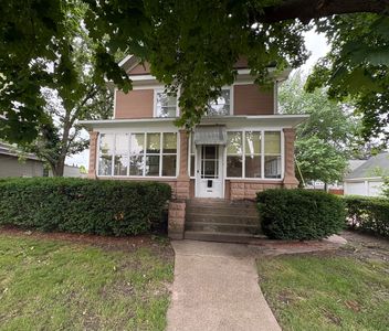 220 Avenue E Ave, Rochelle, IL, 61068