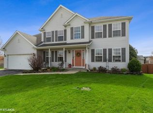 650 Larson Ct, Dekalb, IL 60115