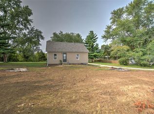 3413 Martha Dr, Decatur, IL 62521