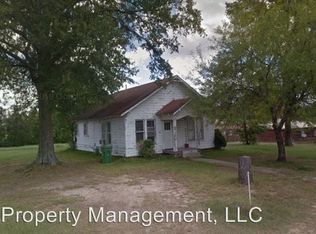 204 McLean St, Omaha, TX 75571