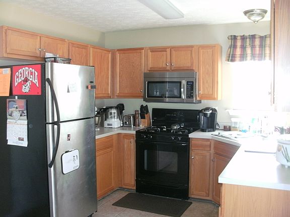 5th image of 317 Yale Ct