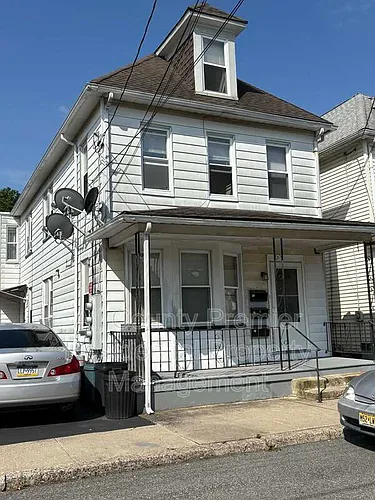 4 Henshaw Ct #2 Photo 1