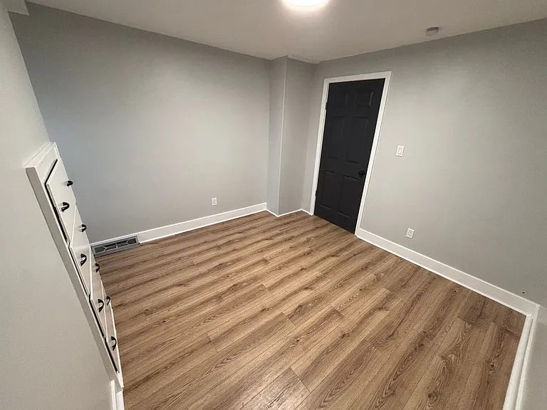 8 Wagner Ave #2 — Photo 10