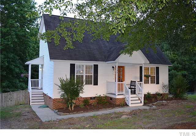 1st image of 135 Christine Dr