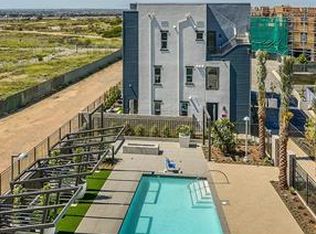 1007 Somerton Dr, Costa Mesa, CA 92627