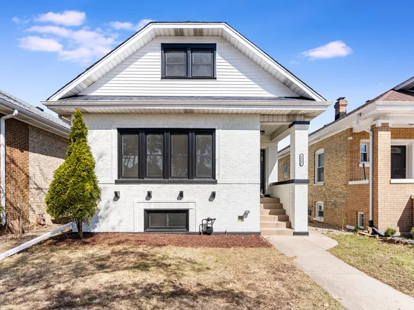 6048 W Waveland Ave, Chicago, IL 60634