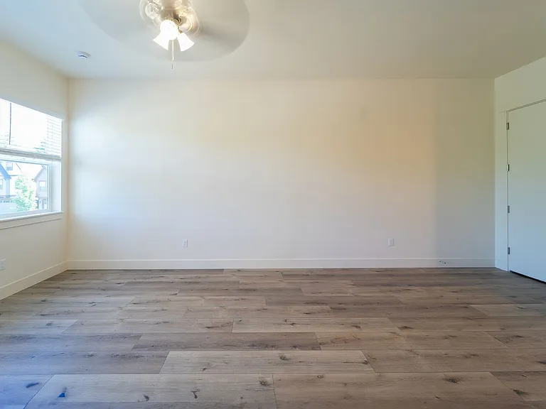 Capitol Hill Apartments — Photo 139