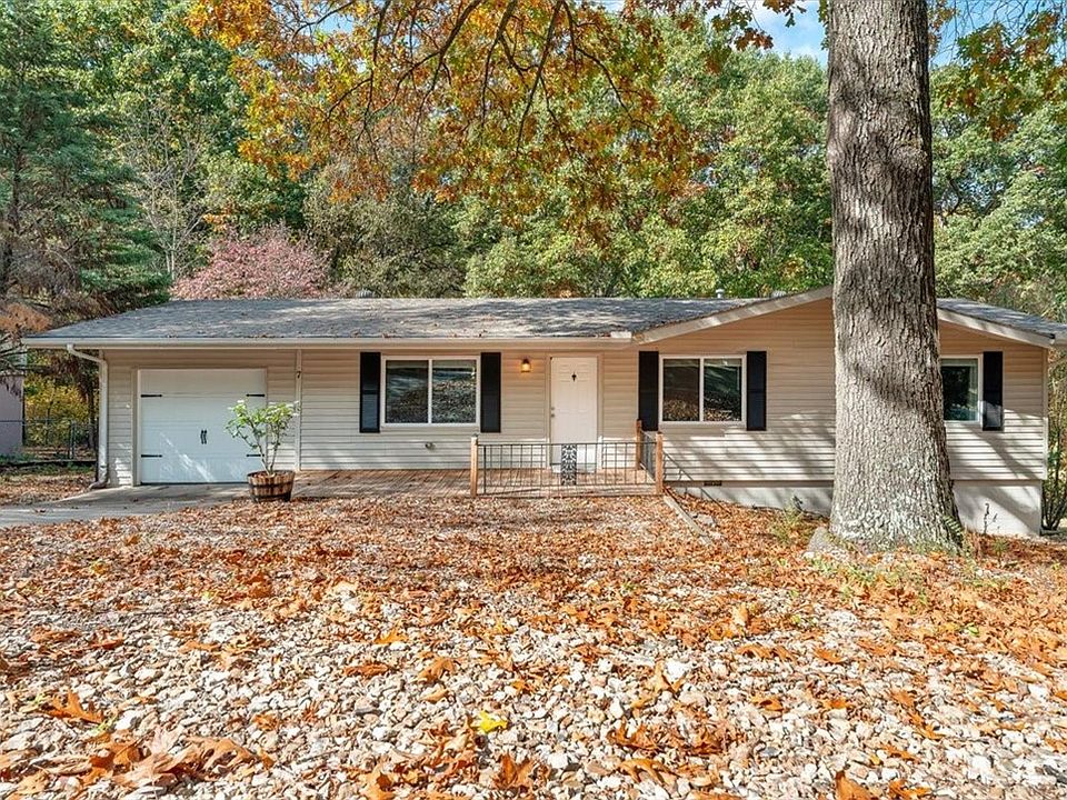 1st image of 7 Bewdley Cir