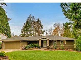2109 Wembley Park Rd, Lake Oswego, OR 97034