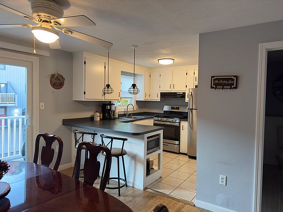 4th image of 39 Bluestone Drive