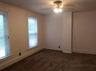 929 E 15th St, Davenport, IA