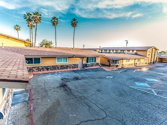 4th image of 1471 E Eureka St APT 227