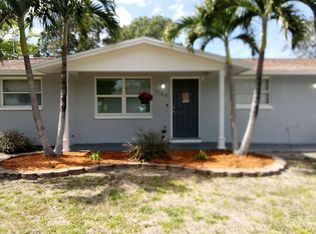 1102 Olympia Rd, Venice, FL 34293