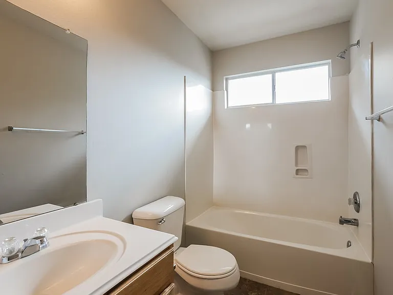 2823 Cypress Island Dr — Photo 18