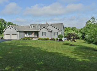 9 Ketcham Rd, Hackettstown, NJ 07840