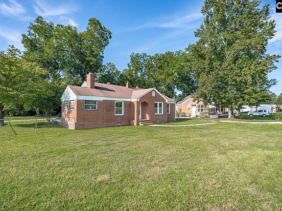 2nd image of 333 Saluda Ave