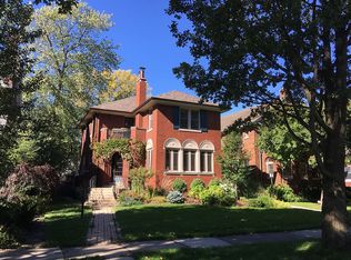 1009 N Elmwood Ave, Oak Park, IL 60302