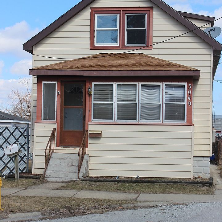 1st image of 3049 E 138th Pl