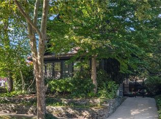 42 Nisbet St, Providence, RI 02906