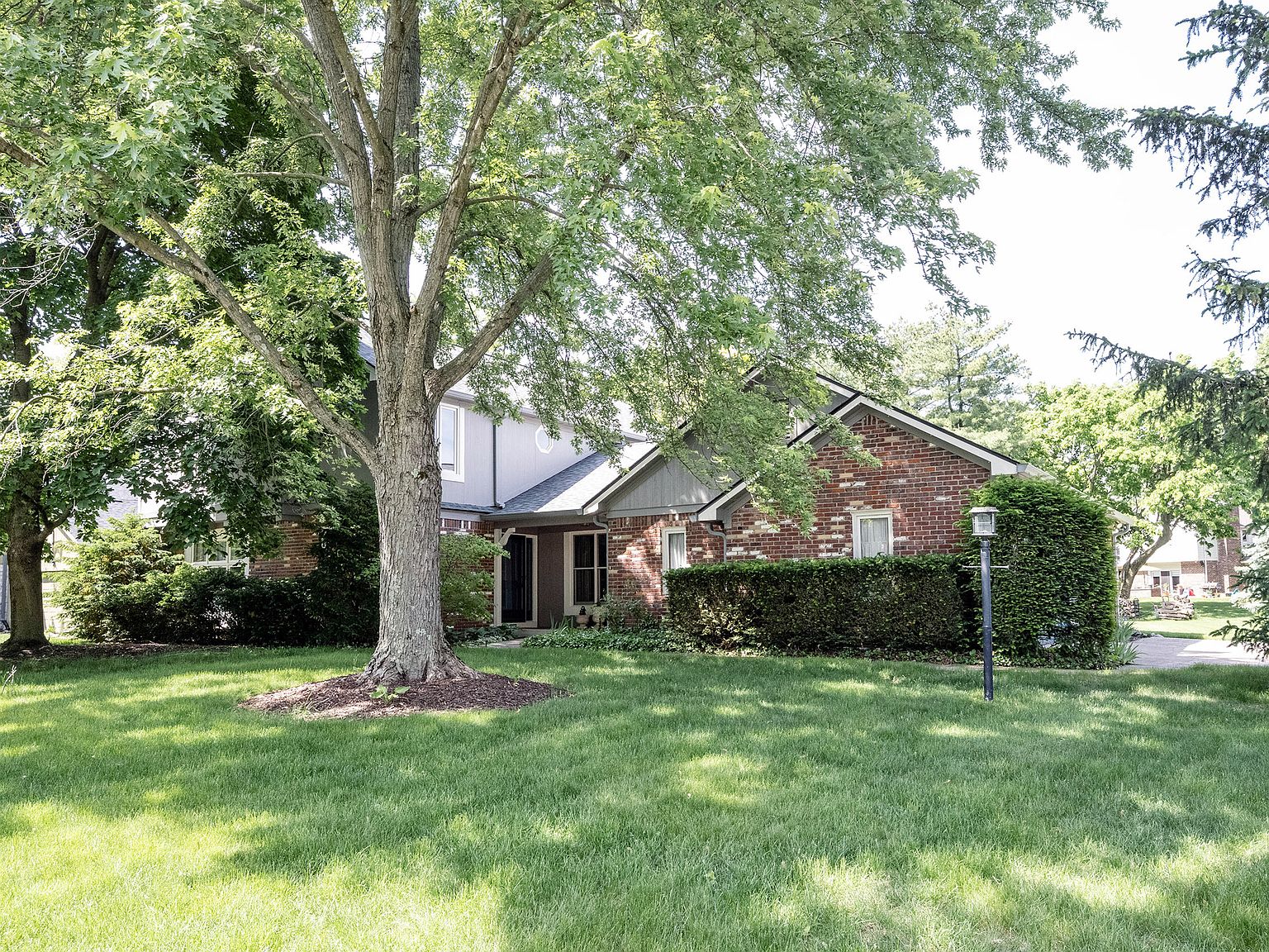 8121 Clearwater Dr, Indianapolis, IN 46256 Zillow