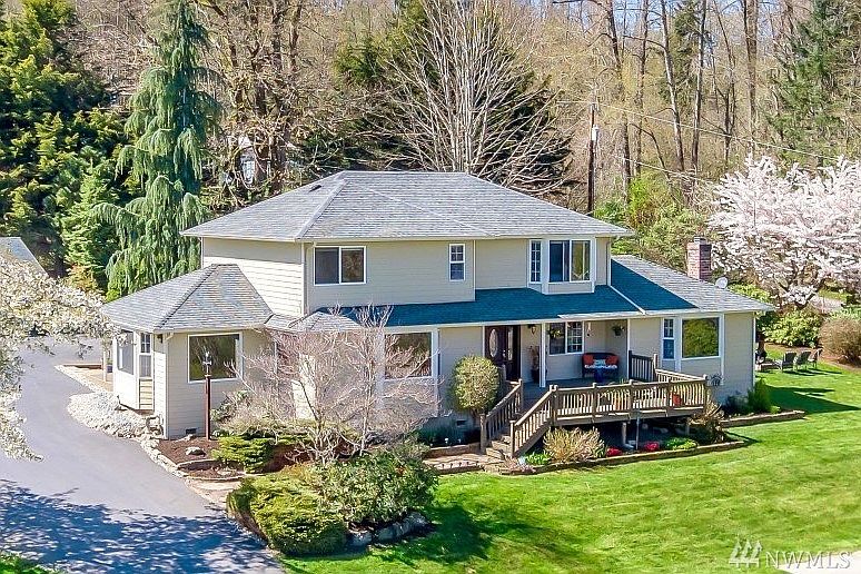 1st image of 12824 11th Ave NE