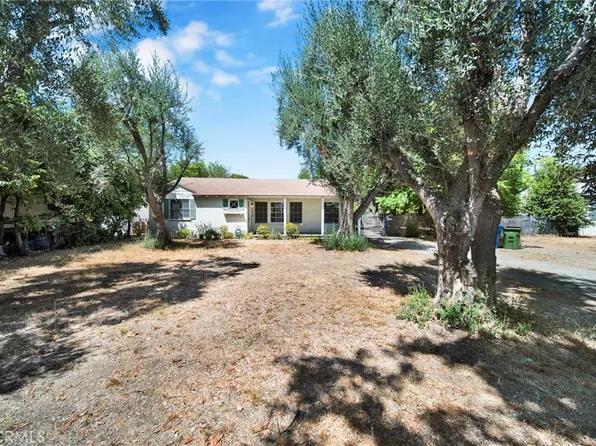 15523 Valerio St, Van Nuys, CA 91406