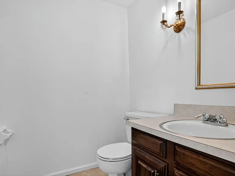447 Cove Dr NE — Photo 11