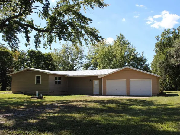 11933 S Topeka Ave, Carbondale, KS 66414