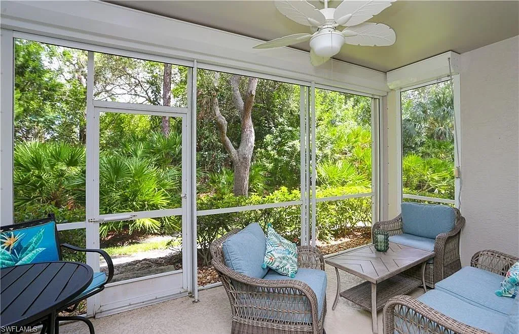 2 bed, 2.0 bath, 1281 sqft, $4,700 — Photo 2